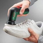 ⁦فرشاة تنظيف كهربائية بوش للاستخدام المنزلي والعديد من الاغراض ببطاريه 3.6فولت وكبل USB و4 ملحقات تنظيف  BOSCH Universal Brush⁩ - الصورة ⁦2⁩