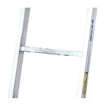 ⁦سلم الومنيوم ميتافورم طراز 30 مفرد الطول 6م 20 درجة METAFORM⁩ - الصورة ⁦3⁩