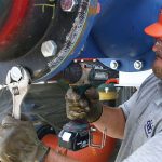 ⁦دريل فك وربط بطارية ماكيتا 1/2 بوصه 18 فولت موديل MAKITA  DTW450Z⁩ - الصورة ⁦3⁩