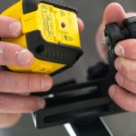 ⁦ميزان ليزر ستانلي 2 خط 12 متر  STANLEY Cubix⁩ - الصورة ⁦5⁩