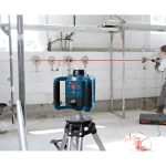 ⁦ميزان ليزر بوش تحديد مستوي دوار 2 خط 300 متر ماليزي BOSCH - GRL 300HV + LR1 + WM4 + RC1⁩ - الصورة ⁦3⁩