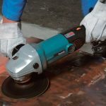 ⁦صاروخ صنفره وتلميع ماكيتا 7 بوصه 1600 وات موديل - MAKITA  SA7000C⁩ - الصورة ⁦2⁩