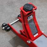 كوريك تمسـاح  2 طن 4 عجل أمامى 70-500 مم 46 كجم اي بي تي صيني موديل  APT T820031DS