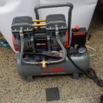 كمبرسور اي بي تي سعة 15 لتر بدون زيت موديل APT - IN43100